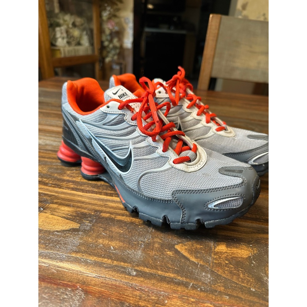 Nike Shox Turbo 13 NikeID‎ Grey Orange Running Shoes 326907-993 Mens 9 Reteo
Y2K